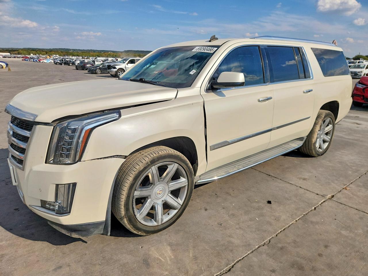 2015 CADILLAC ESCALADE — Front 3/4