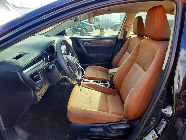 2015 TOYOTA COROLLA — DENT