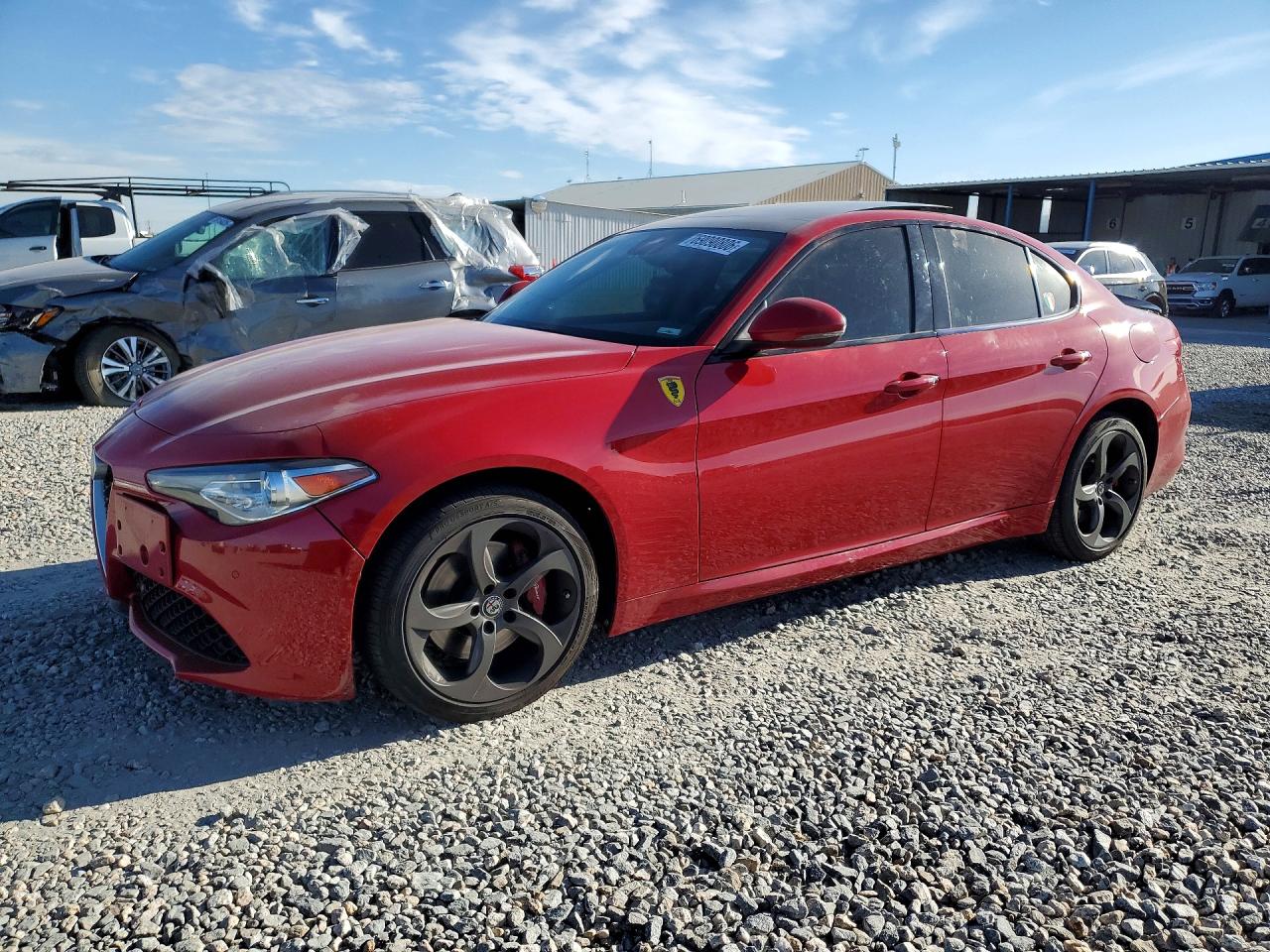 2017 ALFA ROMEO GIULIA AWD — Front 3/4