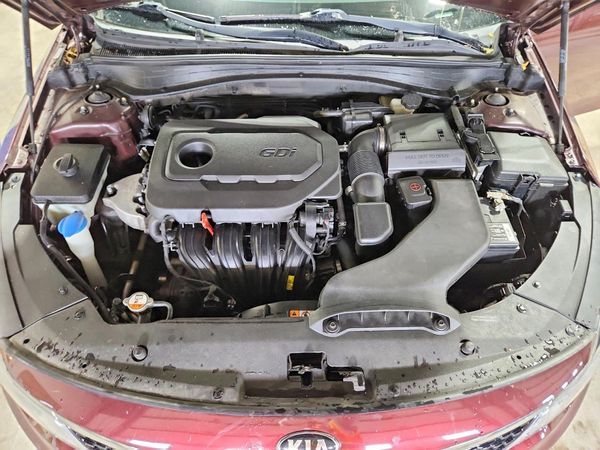 2018 KIA OPTIMA — Engine bay