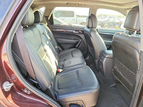 2014 KIA SORENTO SX