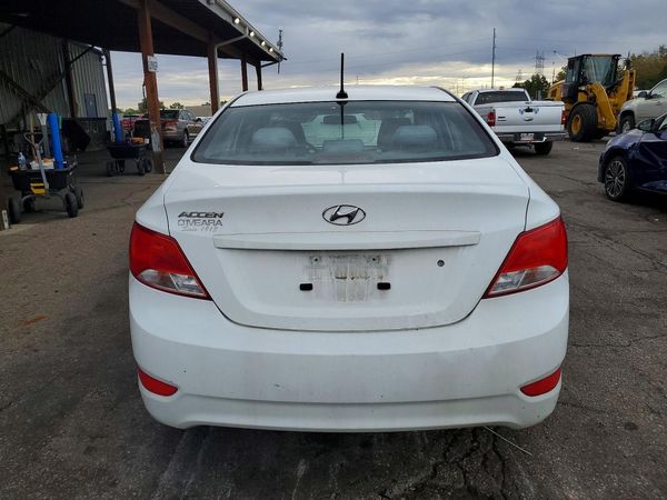 2017 HYUNDAI ACCENT SE Base