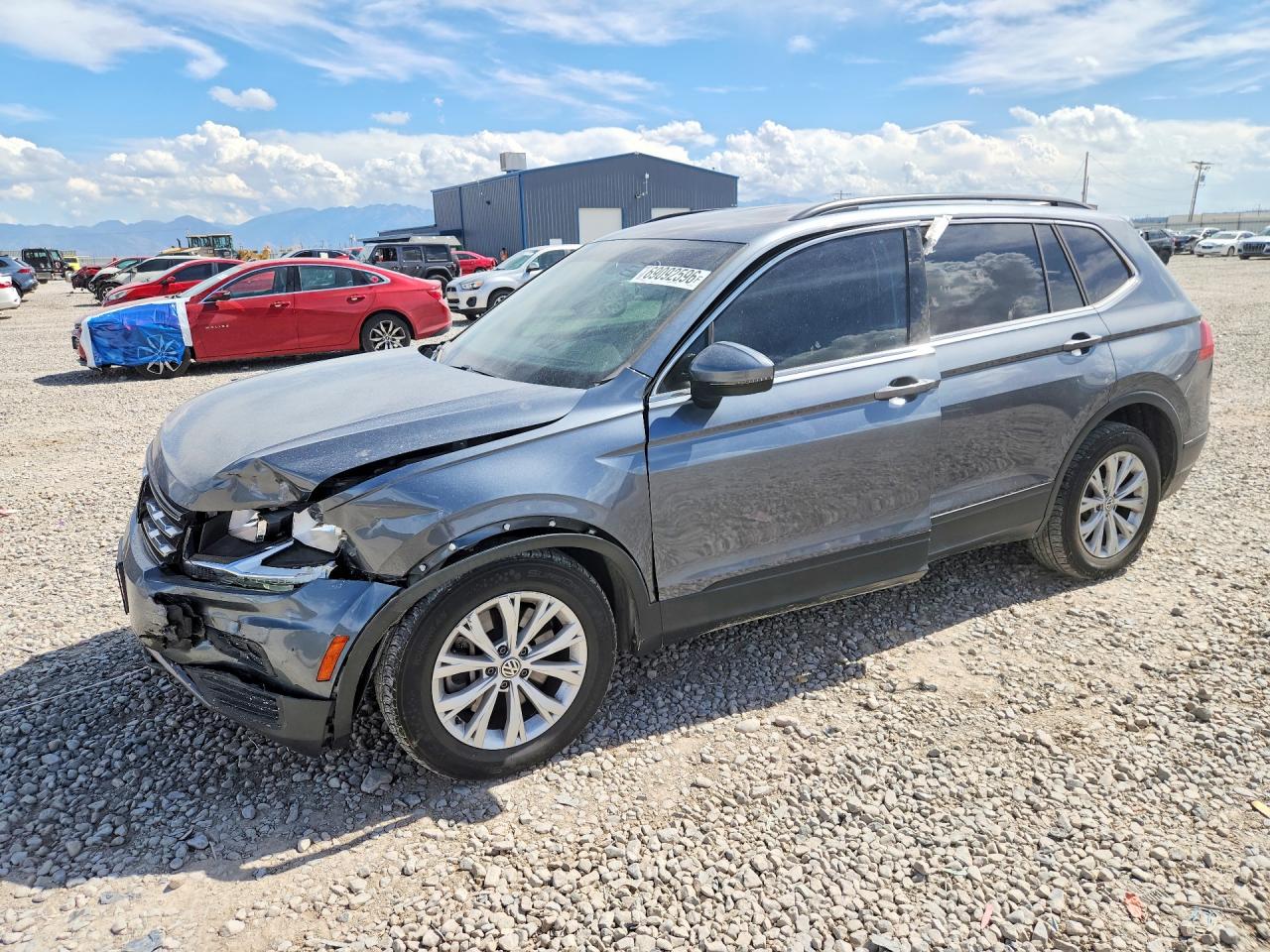 2019 VOLKSWAGEN TIGUAN — Front 3/4