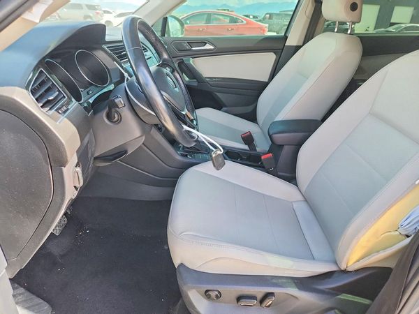 2019 VOLKSWAGEN TIGUAN — DENT