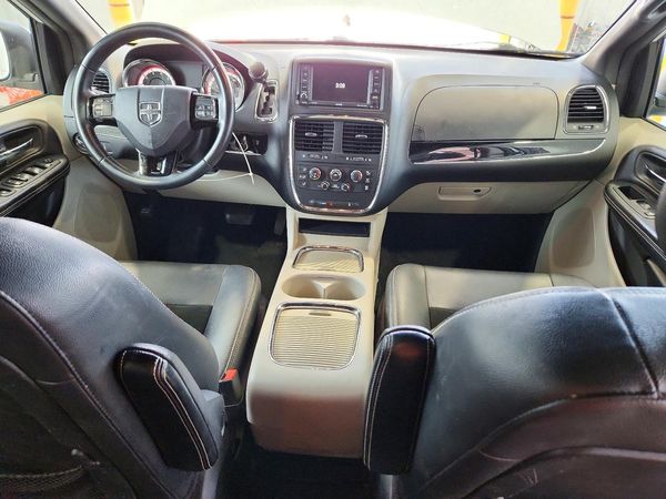 2017 DODGE CARAVAN SXT