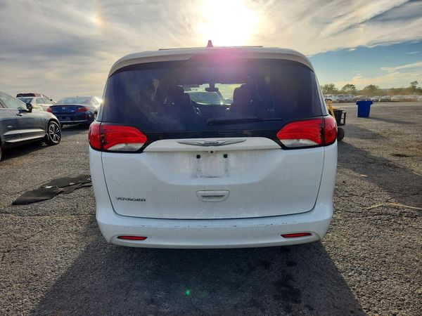 2021 CHRYSLER VOYAGER LXI — DIRR