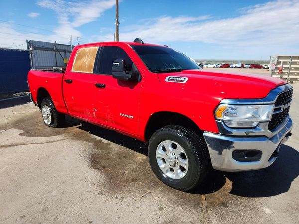 2024 RAM 2500 Big Horn — Passenger 3/4