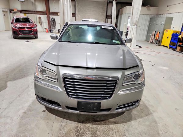 2014 CHRYSLER 300 — DIRF