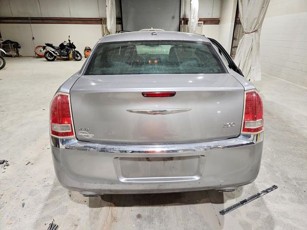 2014 CHRYSLER 300 — DIRR