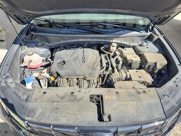 2024 HYUNDAI TUCSON — Engine bay