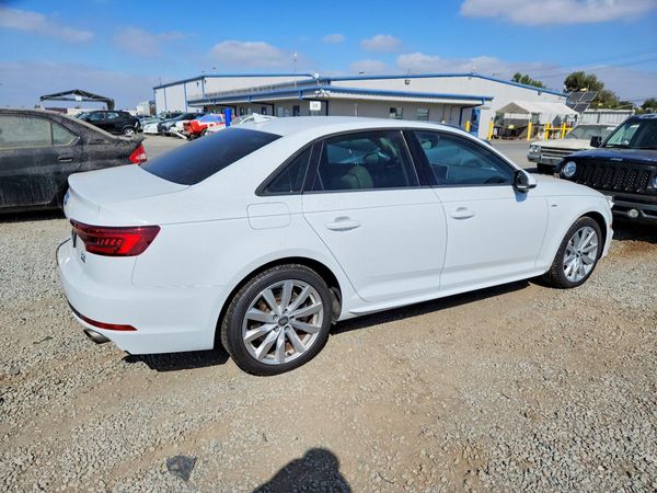 2018 AUDI A4 quattro Premium