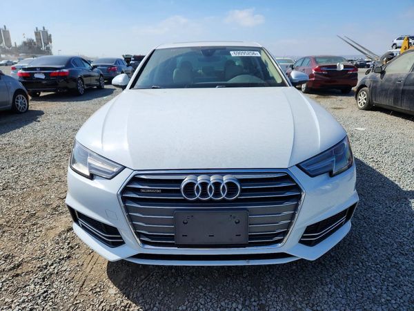 2018 AUDI A4 quattro Premium