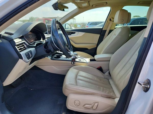 2018 AUDI A4 quattro Premium