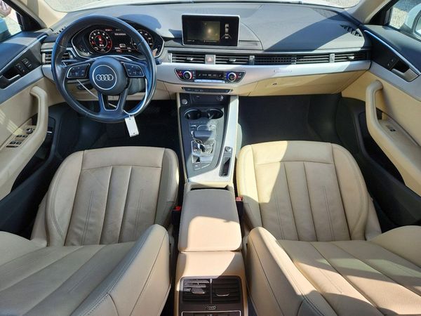 2018 AUDI A4 quattro Premium