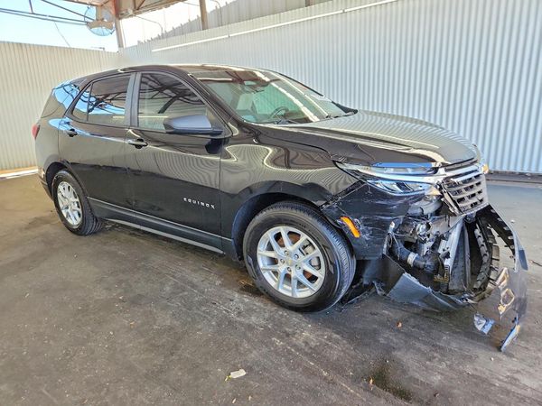 2022 CHEVROLET EQUINOX LS — Passenger 3/4