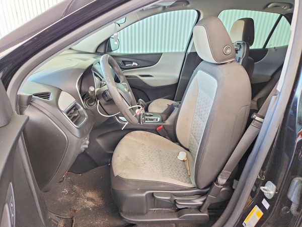 2022 CHEVROLET EQUINOX LS — DENT