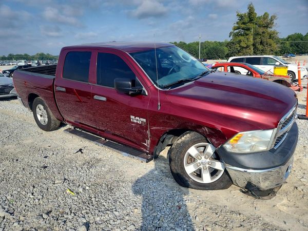 2016 RAM 1500 ST — Passenger 3/4