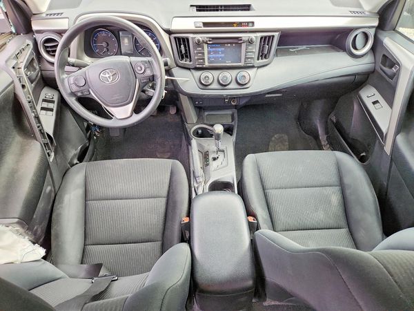 2017 TOYOTA RAV4 LE — CKPT
