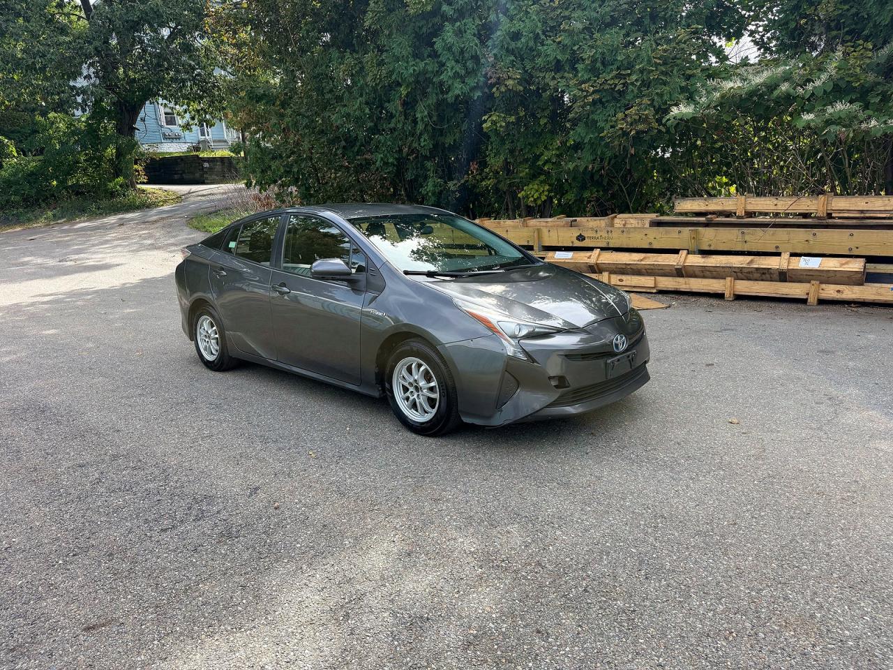 2016 TOYOTA PRIUS One/Two