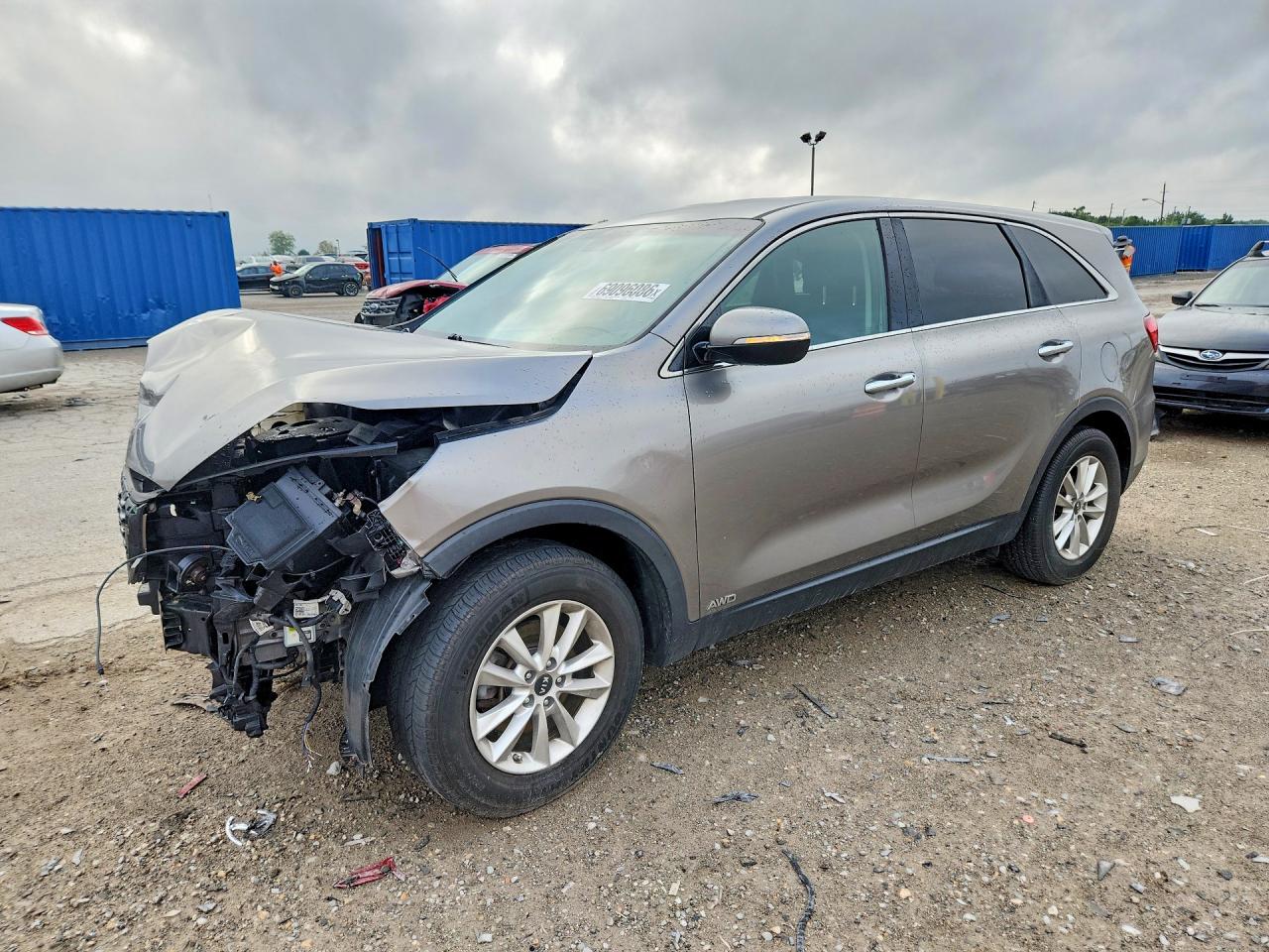 2019 KIA SORENTO L, LX, S — Front 3/4