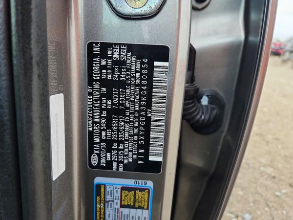 2019 KIA SORENTO L, LX, S — VINS