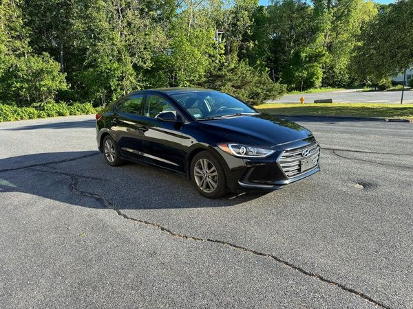 2018 HYUNDAI ELANTRA