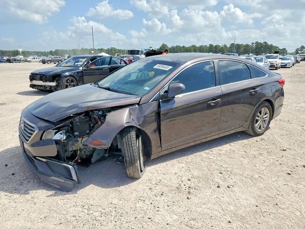 2016 HYUNDAI SONATA — Front 3/4