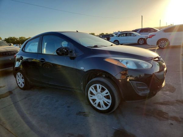 2013 MAZDA MAZDA2 Sport/GX
