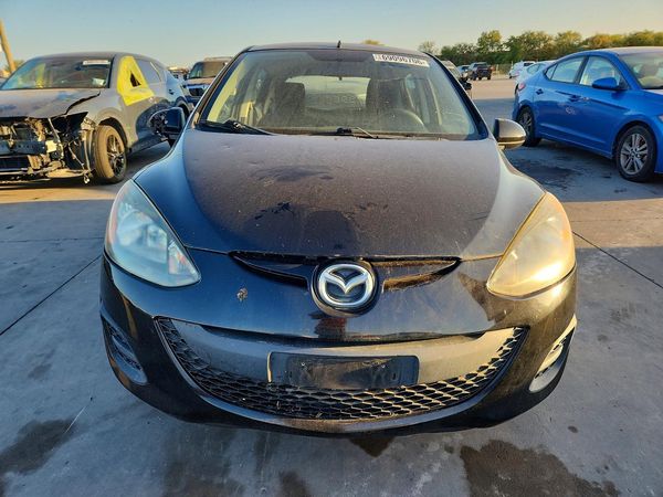 2013 MAZDA MAZDA2 Sport/GX