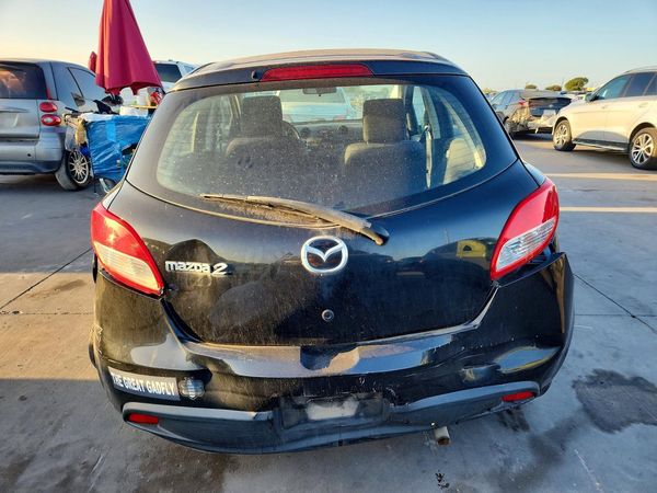 2013 MAZDA MAZDA2 Sport/GX
