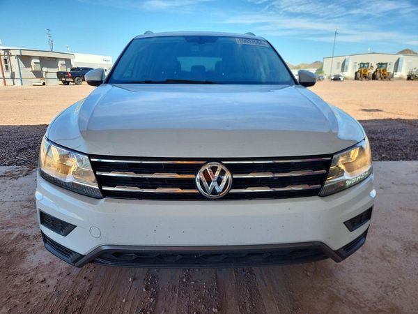 2021 VOLKSWAGEN TIGUAN SE, SE R-Line Black, SEL — DIRF