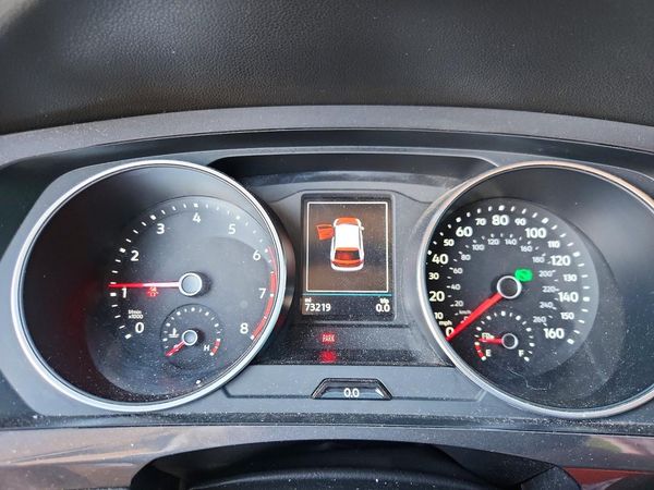 2021 VOLKSWAGEN TIGUAN SE, SE R-Line Black, SEL — ODOM