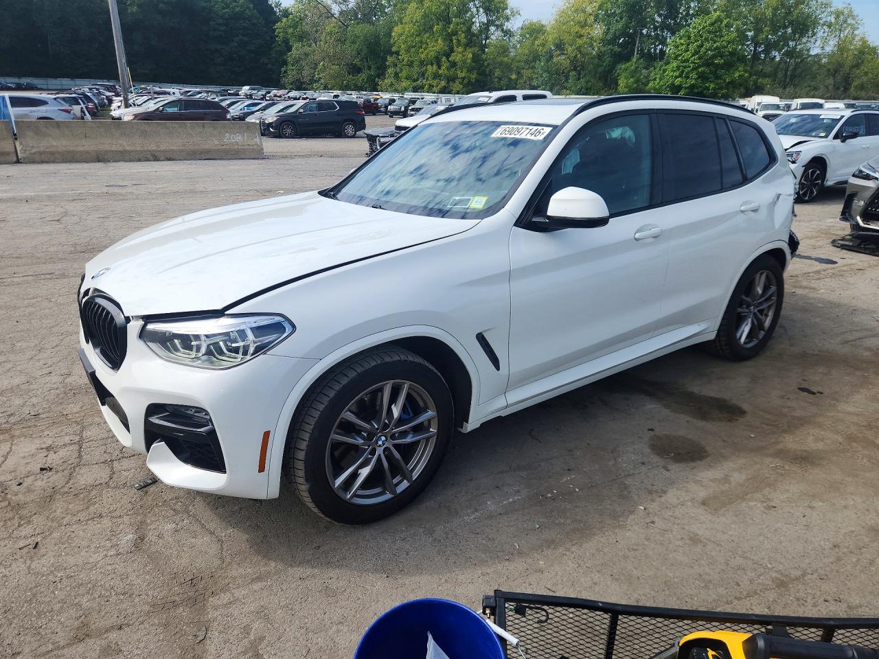 2021 BMW X3 — Front 3/4