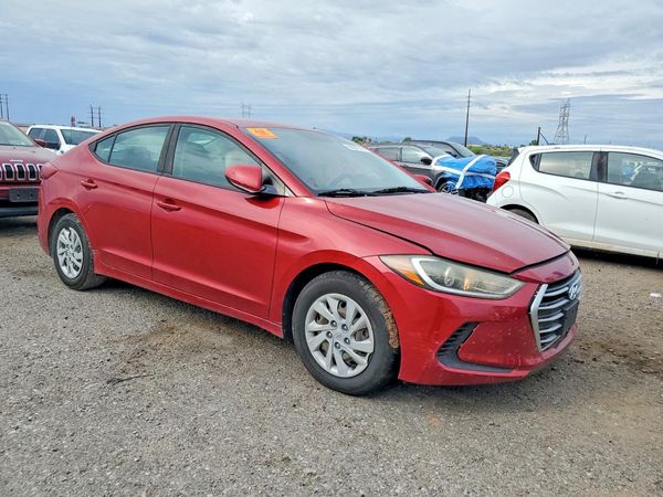 2017 HYUNDAI ELANTRA — Passenger 3/4