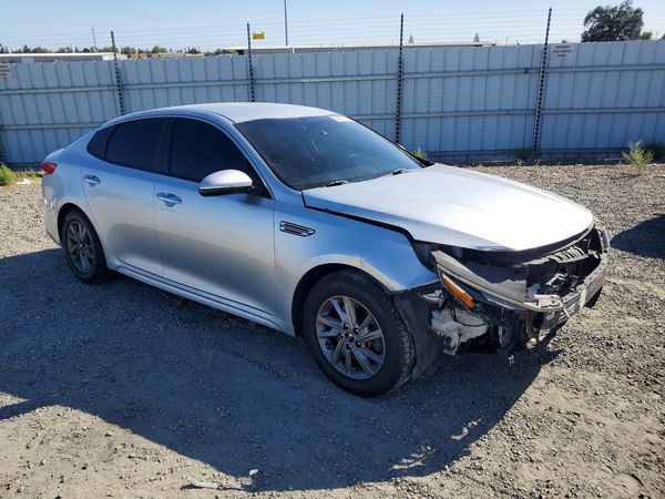 2019 KIA OPTIMA — Passenger 3/4