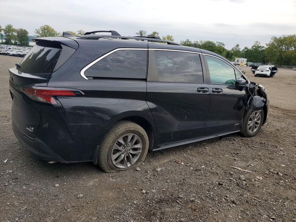 2021 TOYOTA SIENNA — PSRA