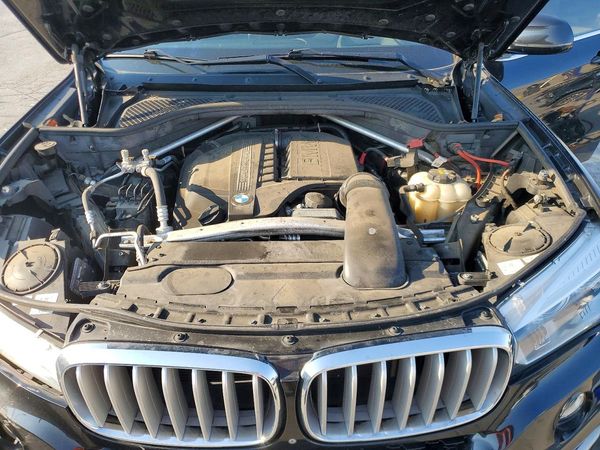 2017 BMW X5 — Engine bay