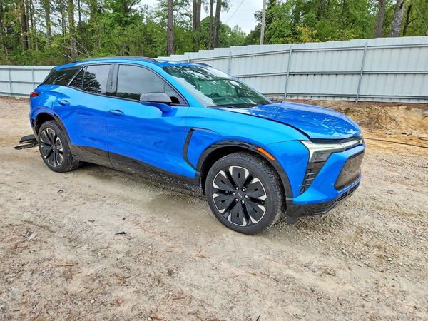 2024 CHEVROLET BLAZER RS — Passenger 3/4