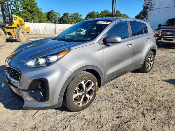 2020 KIA SPORTAGE LX — Front 3/4