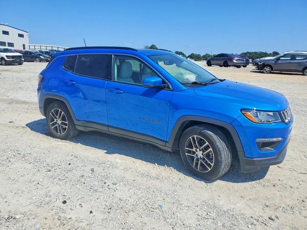 2019 JEEP COMPASS — Passenger 3/4