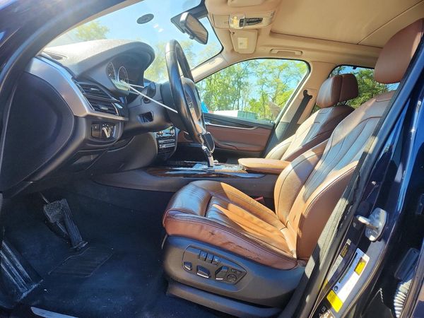 2015 BMW X5 xDrive35i — DENT