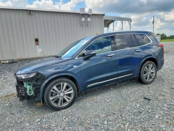 2021 CADILLAC XT6 — DSFA — Front 3/4