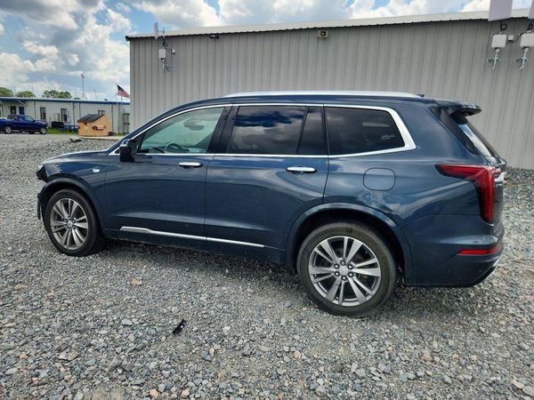 2021 CADILLAC XT6 Premium Luxury — DSRA