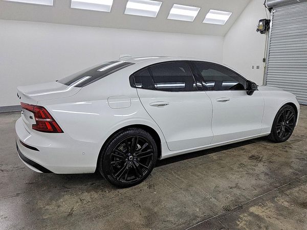 2024 VOLVO S60 Plus Black Edition — PSRA
