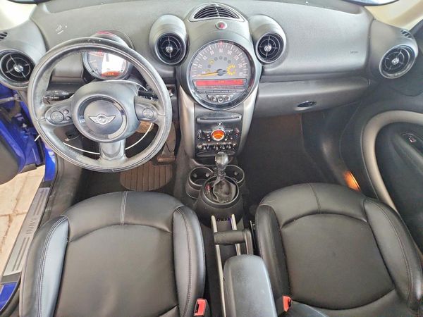 2016 MINI COOPER