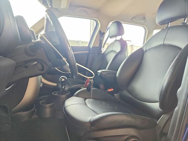 2016 MINI COOPER