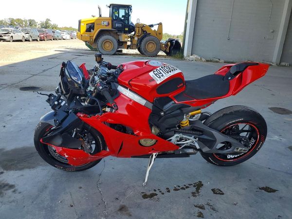 2026 DUCATI PANIGALE — LSDT