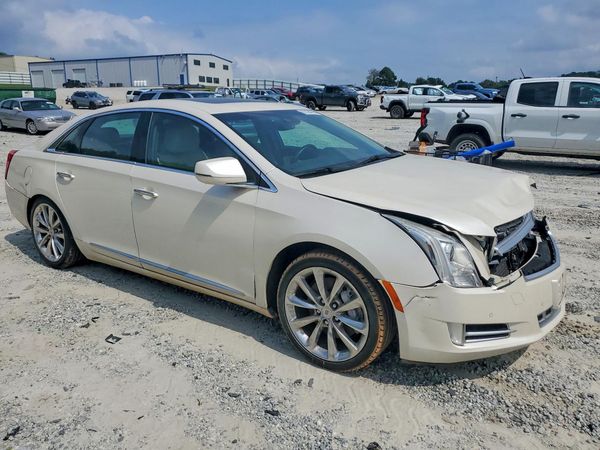 2013 CADILLAC XTS Premium
