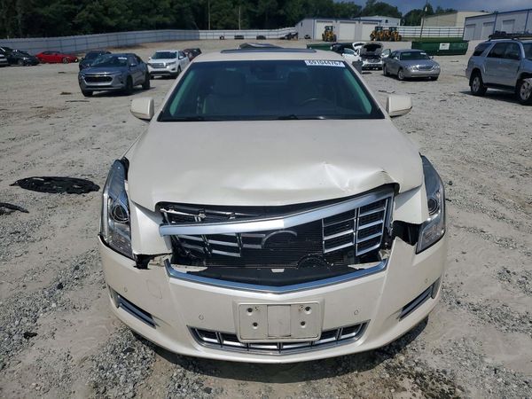 2013 CADILLAC XTS Premium