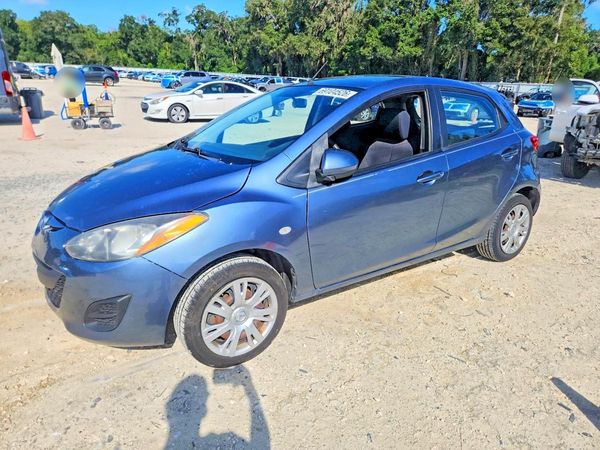 2014 MAZDA MAZDA2
